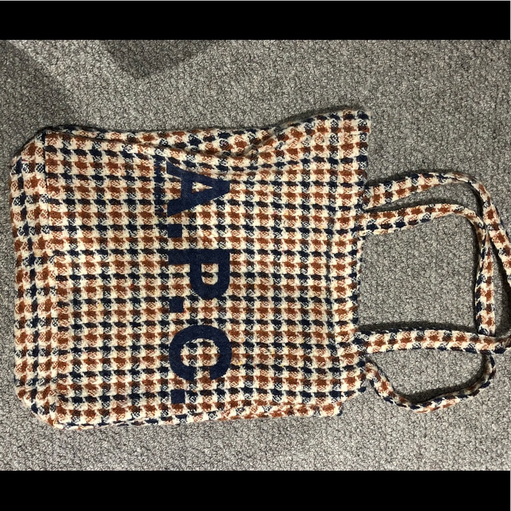 APC tote bag